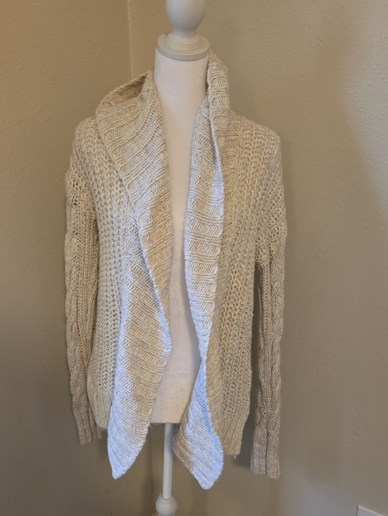Abercrombie & Fitch Sweaters - Abercrombie & Fitch Cream Cable Open-Front Cardigan